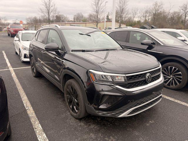 used 2023 Volkswagen Taos car