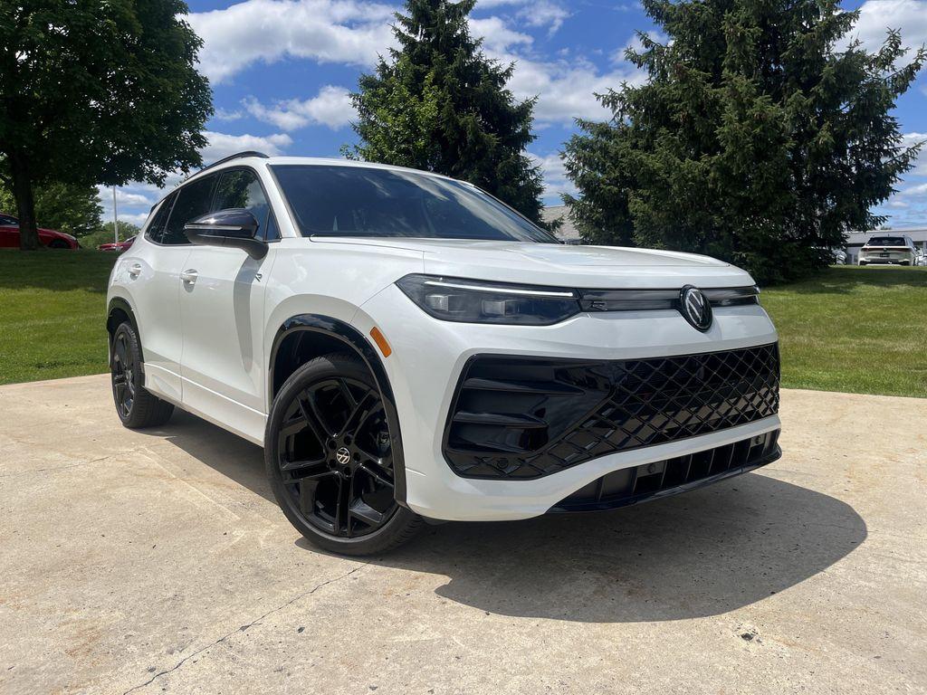 new 2026 Volkswagen Tiguan car, priced at $39,469