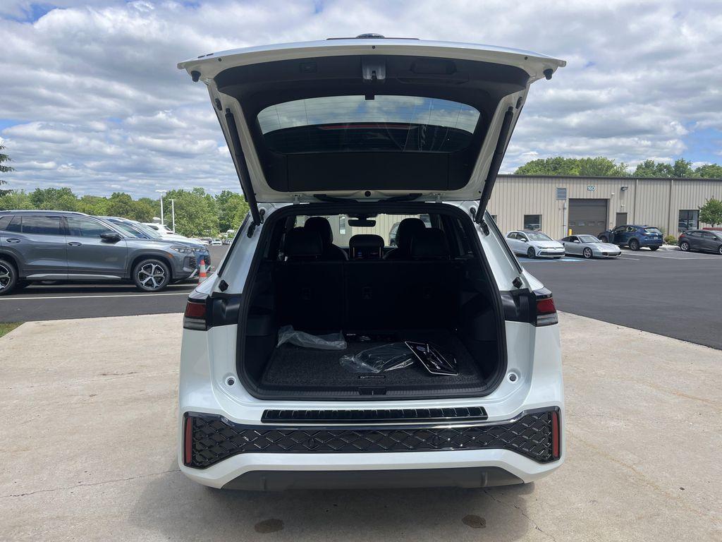 new 2026 Volkswagen Tiguan car, priced at $39,469