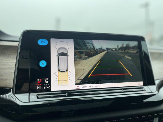 new 2026 Volkswagen Atlas car, priced at $51,002