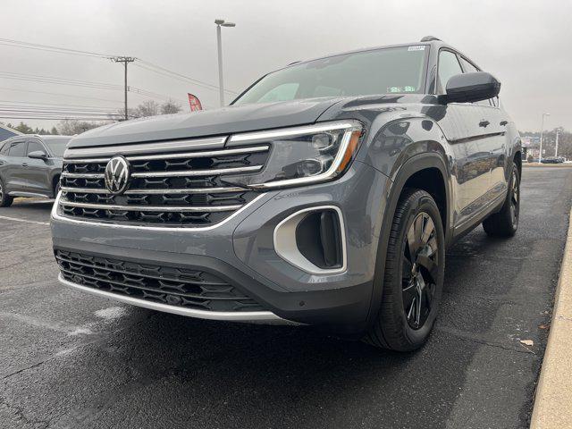 new 2026 Volkswagen Atlas car, priced at $51,002