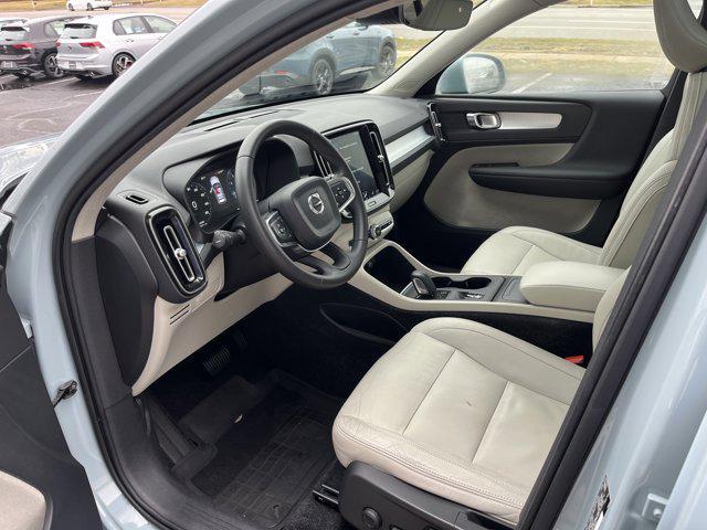 used 2019 Volvo XC40 car, priced at $15,995