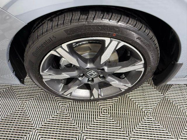 new 2026 Honda Civic Hybrid car, priced at $33,945