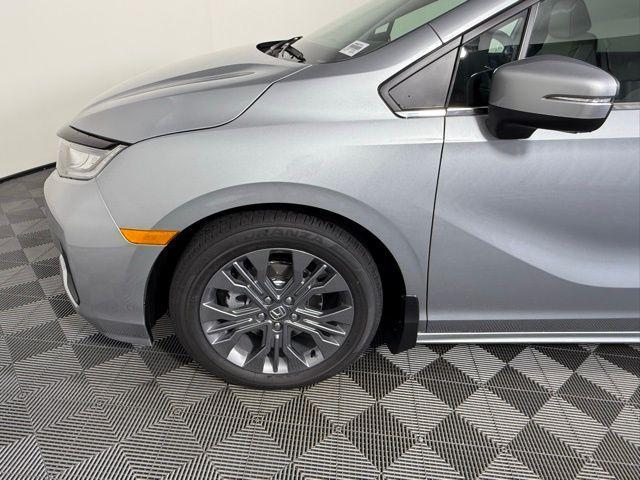 new 2026 Honda Odyssey car, priced at $48,990