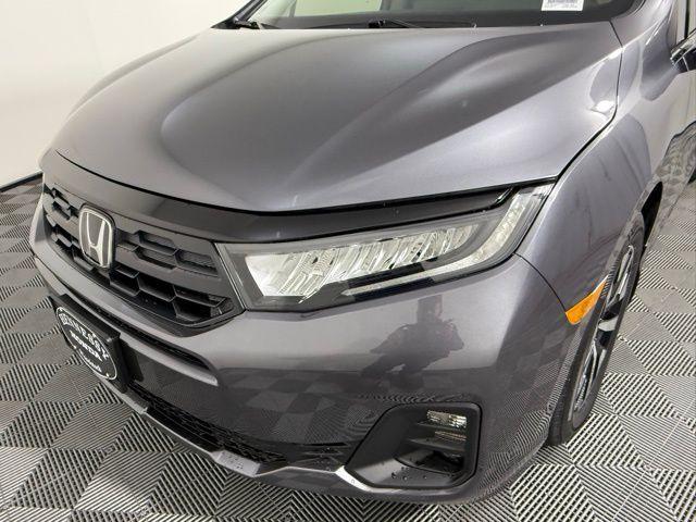 new 2026 Honda Odyssey car, priced at $44,290