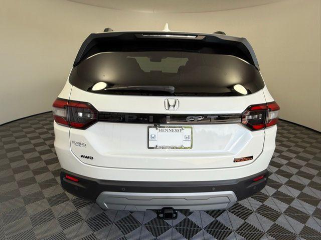 new 2025 Honda Pilot car, priced at $51,350