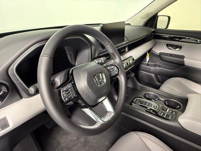 new 2025 Honda Pilot car, priced at $44,995