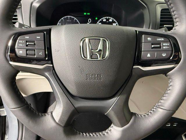 new 2026 Honda Odyssey car, priced at $44,290