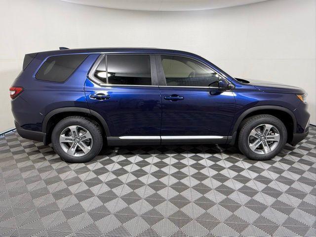new 2025 Honda Pilot car, priced at $44,995