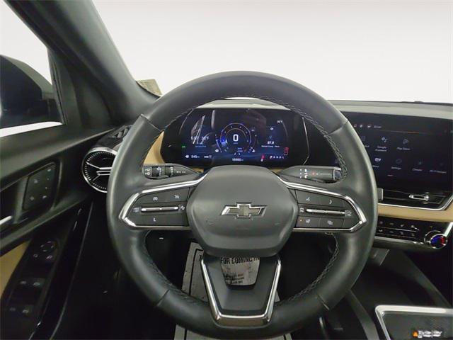 used 2025 Chevrolet Equinox car, priced at $32,949