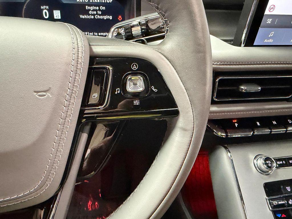 used 2021 Lincoln Aviator car, priced at $32,480