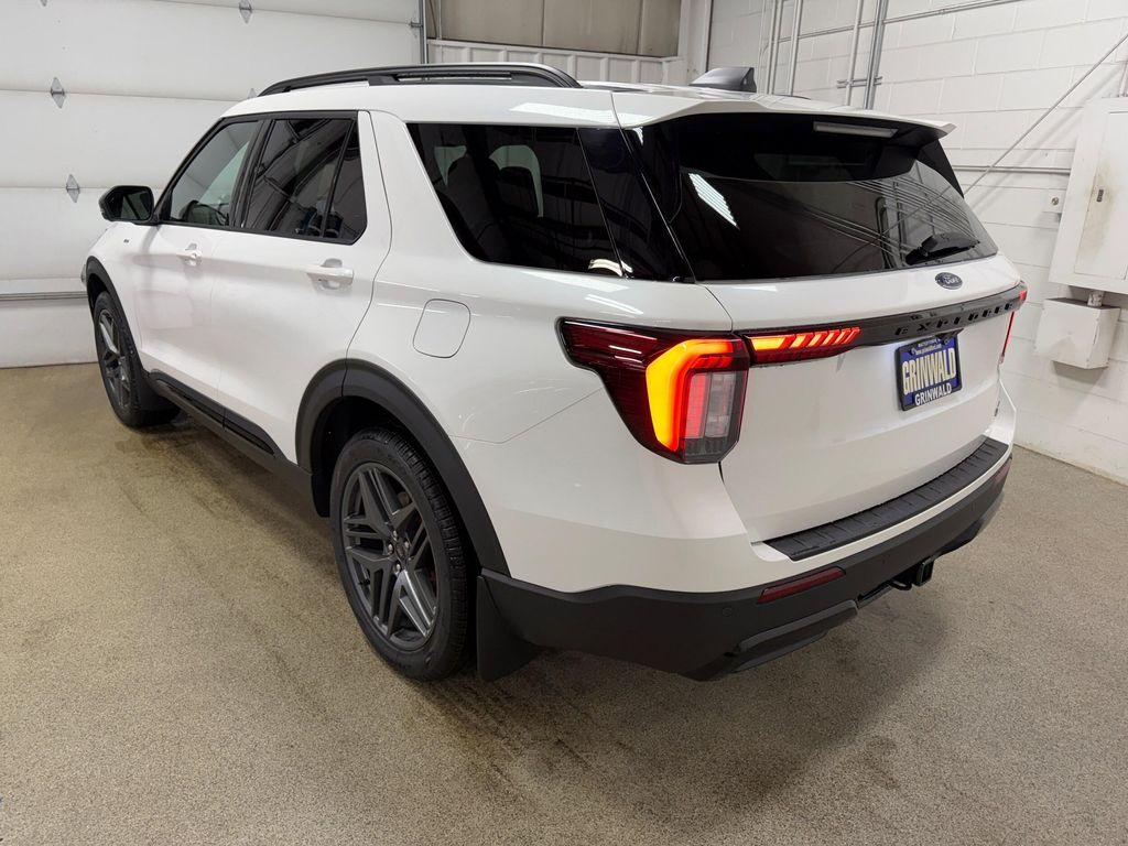 new 2026 Ford Explorer car, priced at $50,015