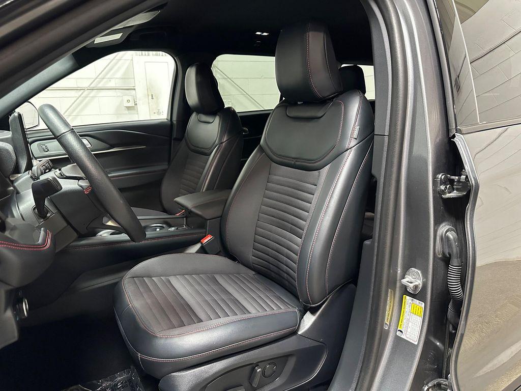 used 2025 Ford Explorer car, priced at $41,983