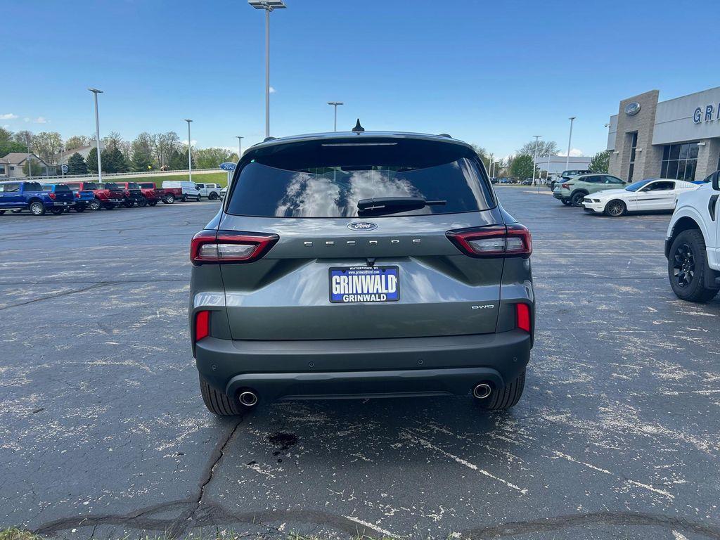 new 2026 Ford Escape car, priced at $31,373