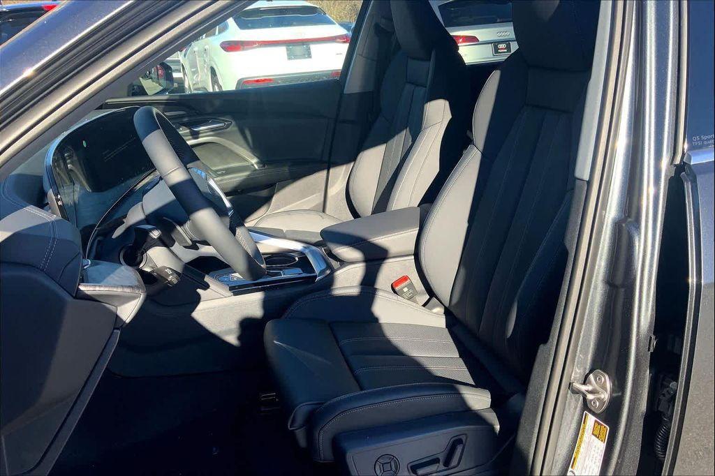 new 2025 Audi Q5 car, priced at $63,180