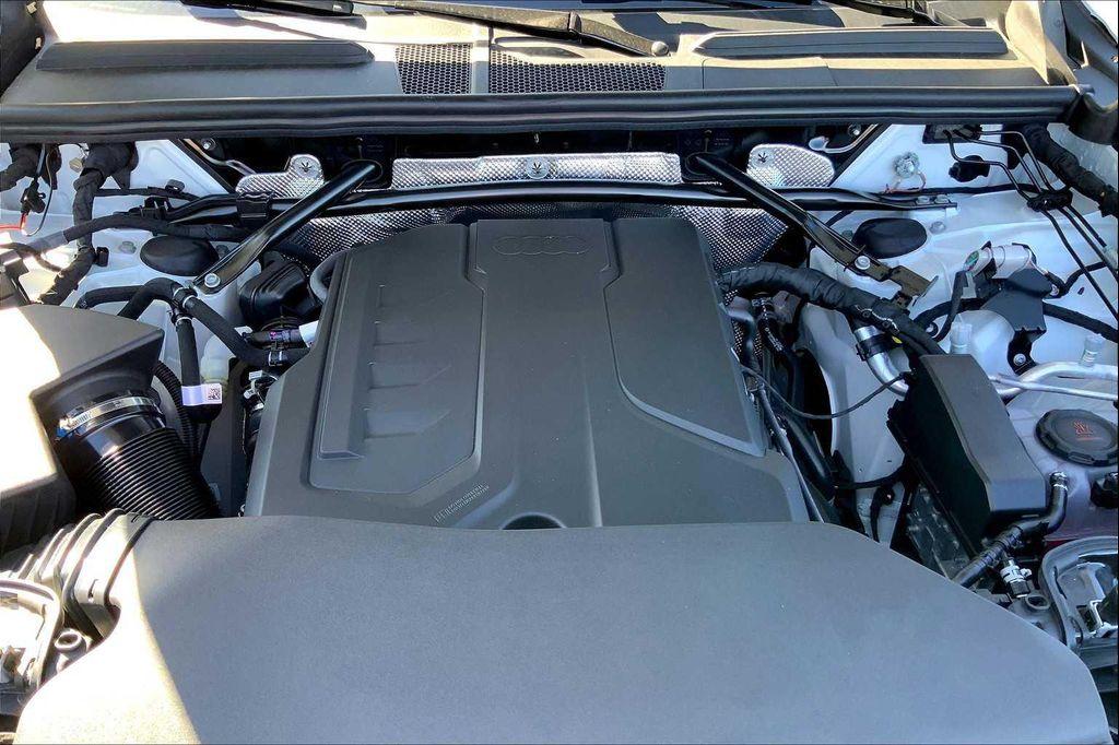 new 2025 Audi Q5 car, priced at $59,945