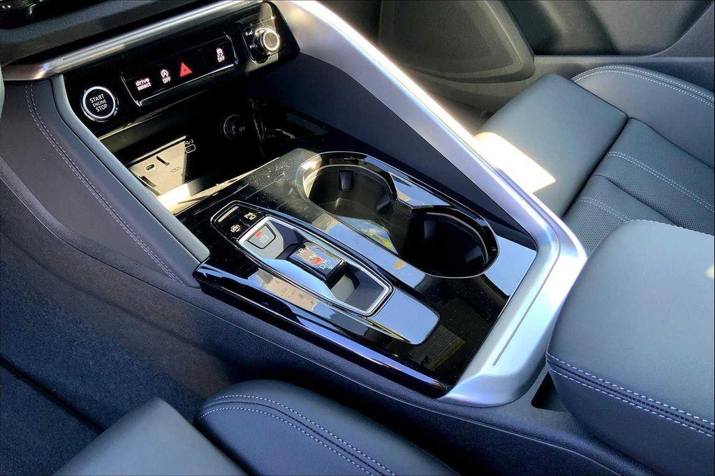 new 2025 Audi Q5 car, priced at $59,945