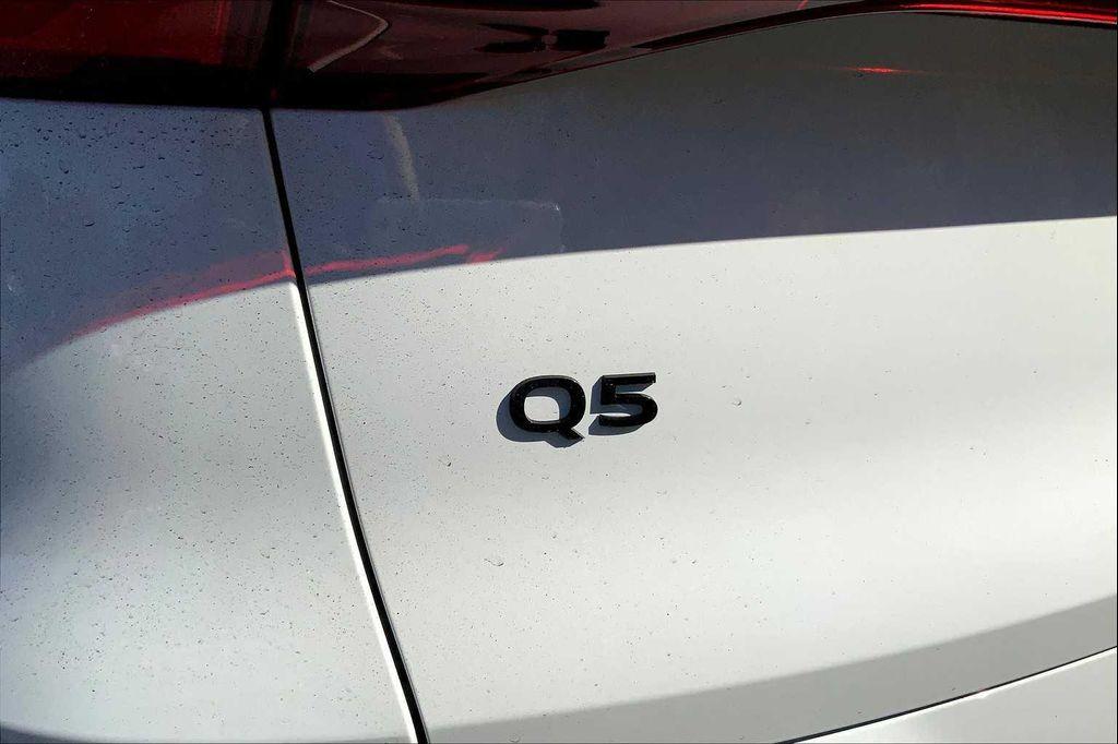 new 2025 Audi Q5 car, priced at $59,945