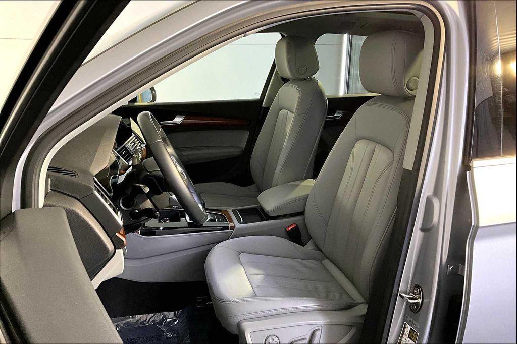 used 2022 Audi Q5 car, priced at $27,220