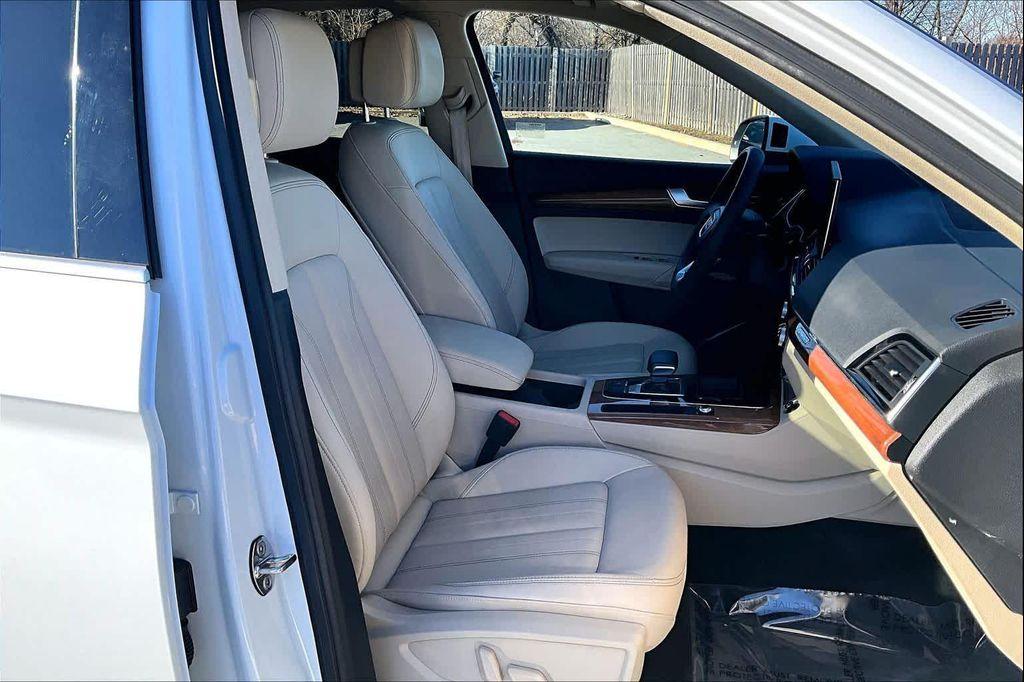 used 2023 Audi Q5 car, priced at $27,920