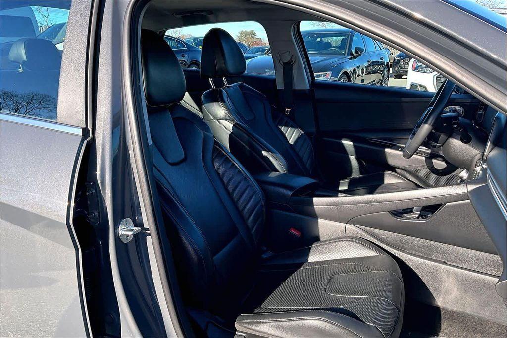 used 2024 Hyundai ELANTRA HEV car, priced at $22,420