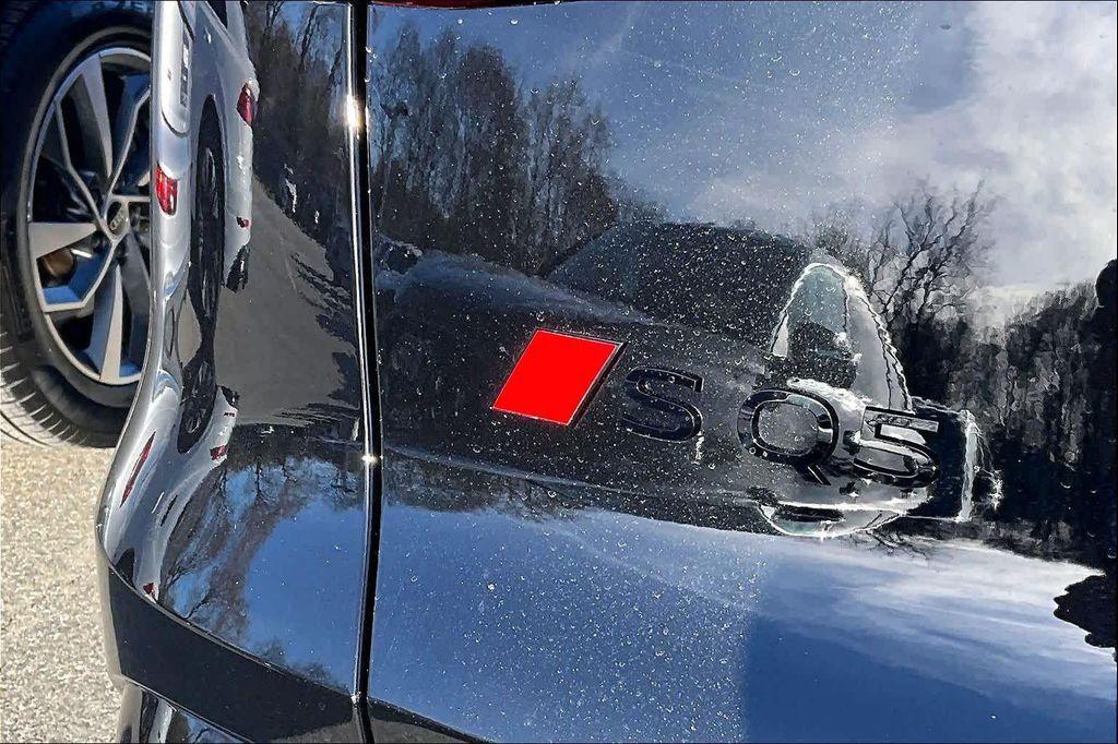 new 2025 Audi SQ5 car, priced at $71,815