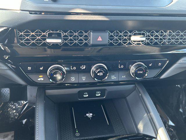 new 2026 Honda Accord Hybrid car, priced at $40,690