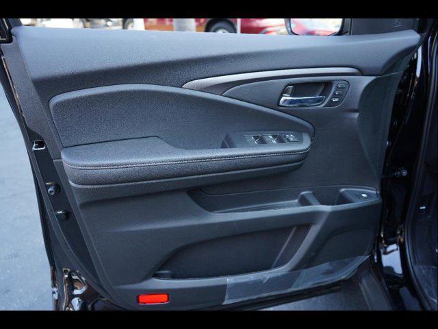 new 2024 Honda Ridgeline car, priced at $44,349