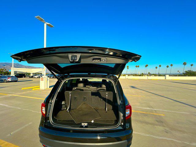 used 2022 Honda Pilot car, priced at $29,399
