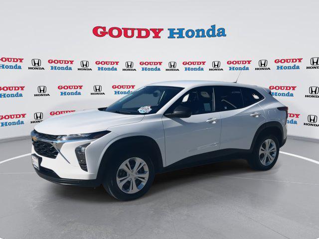 used 2024 Chevrolet Trax car, priced at $18,299