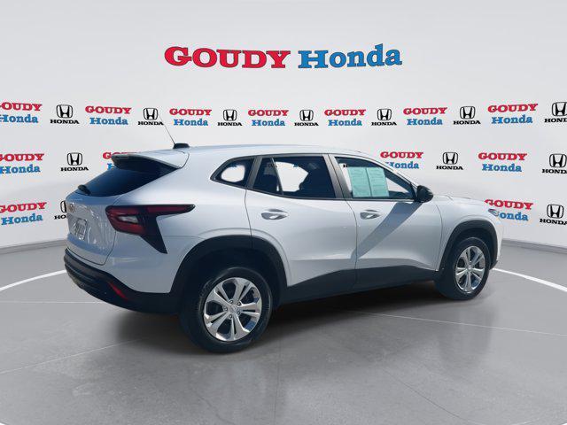 used 2024 Chevrolet Trax car, priced at $18,299