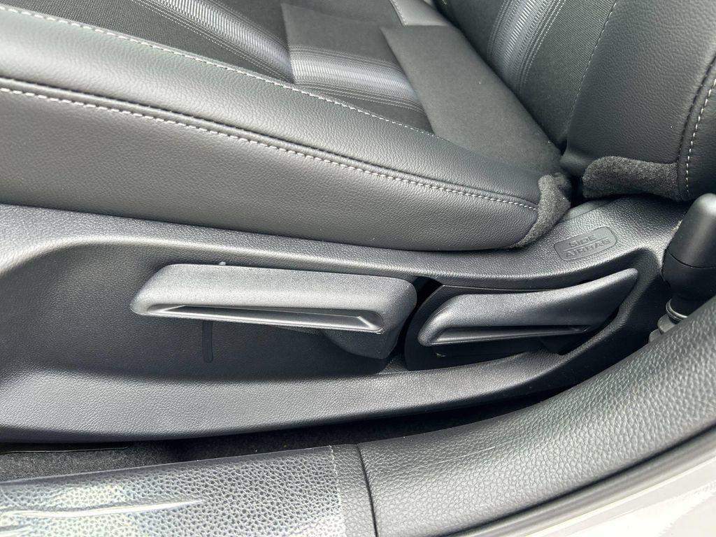 new 2026 Honda Civic Hybrid car, priced at $32,367