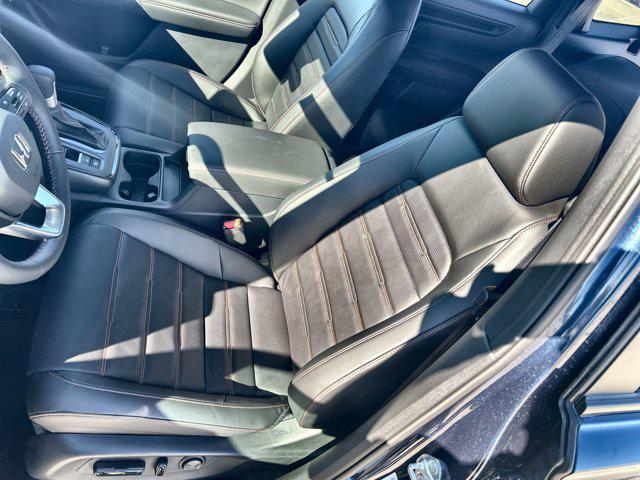 new 2026 Honda CR-V Hybrid car, priced at $40,175