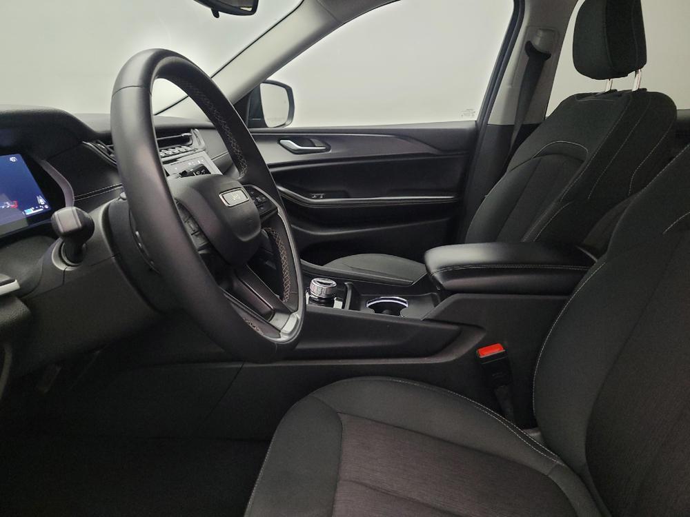 used 2023 Jeep Grand Cherokee L car, priced at $25,595