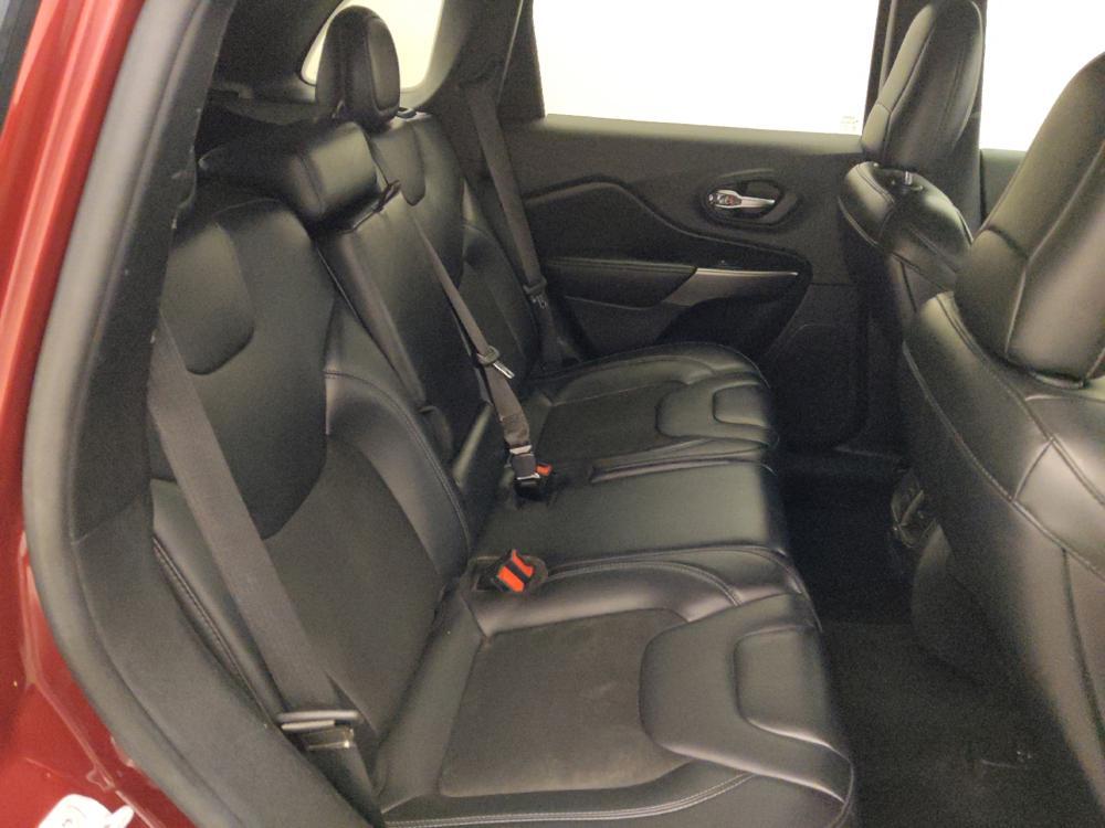 used 2020 Jeep Cherokee car, priced at $18,895
