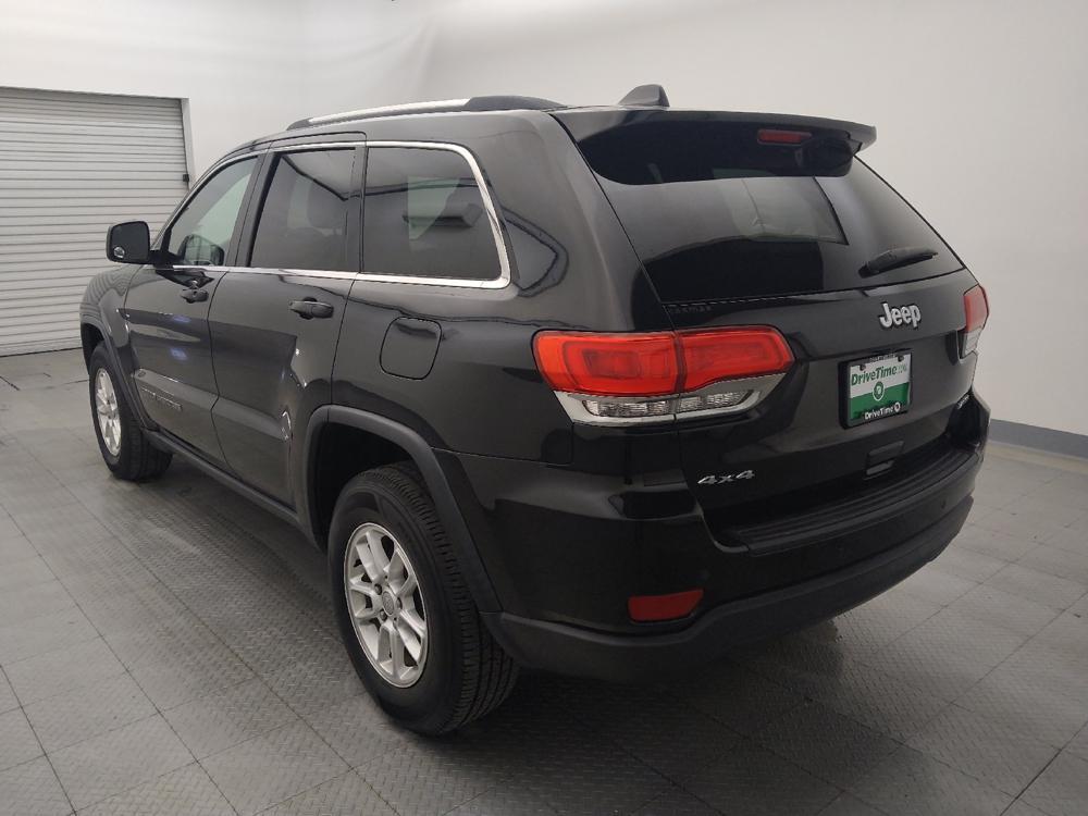 used 2018 Jeep Grand Cherokee car, priced at $20,195