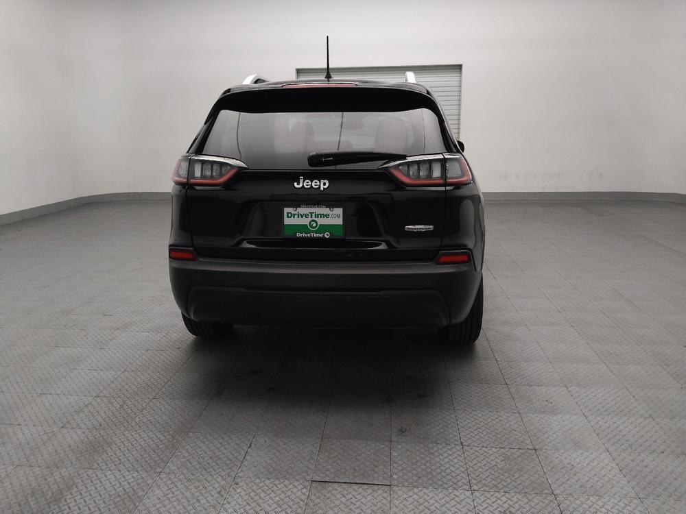 used 2021 Jeep Cherokee car, priced at $18,095