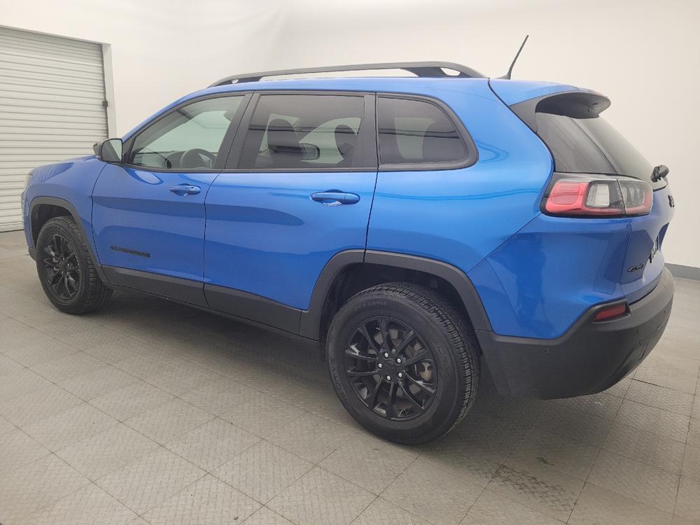 used 2023 Jeep Cherokee car, priced at $22,095