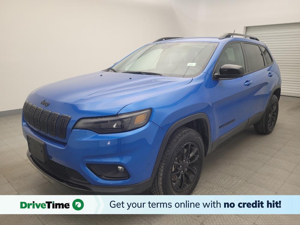 used 2023 Jeep Cherokee car, priced at $22,095