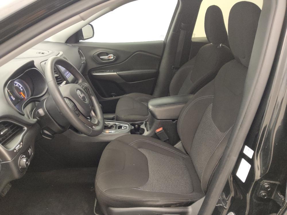 used 2019 Jeep Cherokee car, priced at $19,295