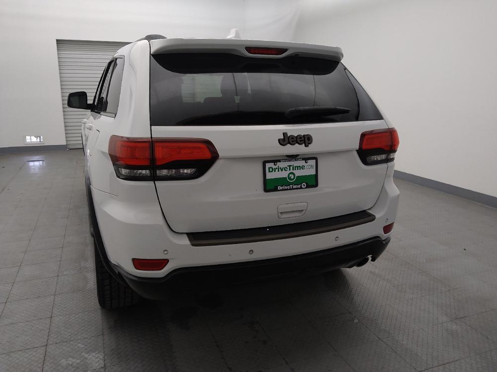 used 2016 Jeep Grand Cherokee car, priced at $15,995