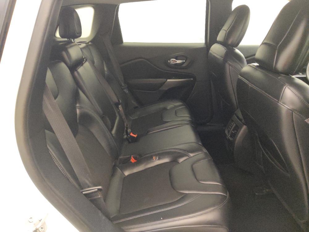 used 2020 Jeep Cherokee car, priced at $17,895