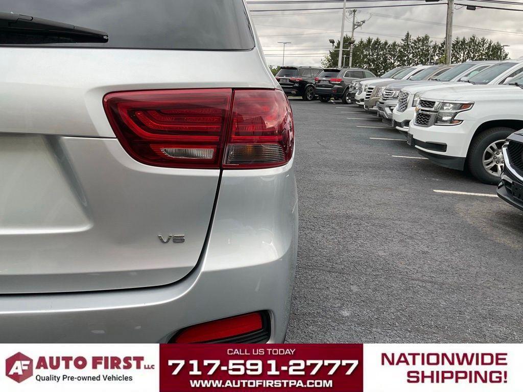 used 2020 Kia Sorento car, priced at $13,899