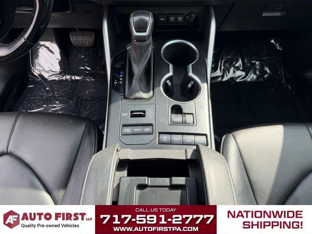 used 2021 Toyota Highlander car, priced at $26,490