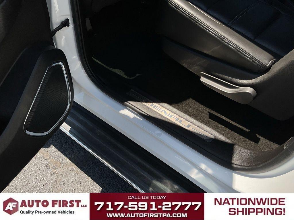 used 2018 GMC Yukon XL car, priced at $26,399
