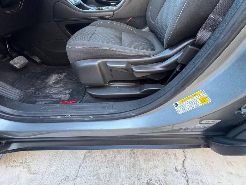 used 2023 GMC Acadia car, priced at $18,995