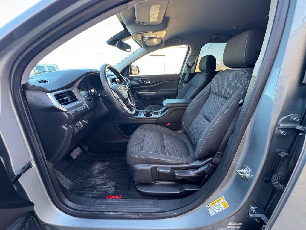 used 2023 GMC Acadia car, priced at $18,995