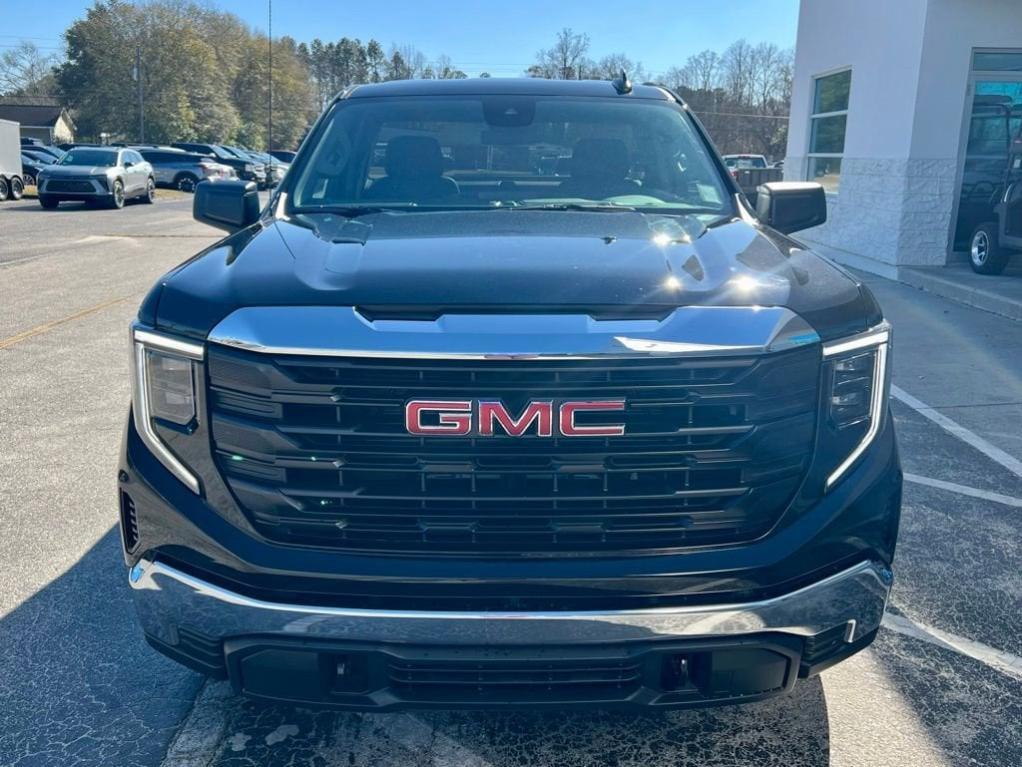 new 2026 GMC Sierra 1500 car, priced at $34,930