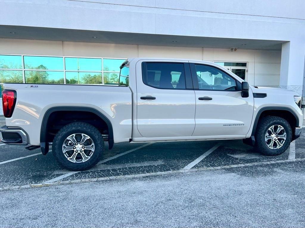 new 2026 GMC Sierra 1500 car, priced at $49,230