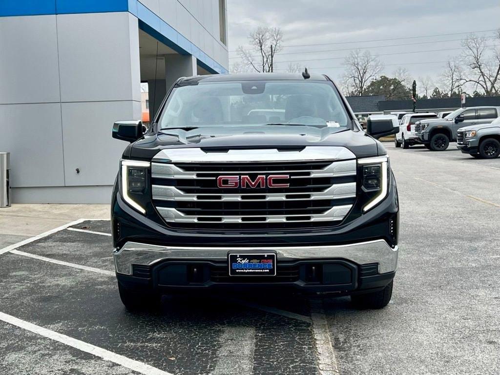 used 2024 GMC Sierra 1500 car, priced at $38,074